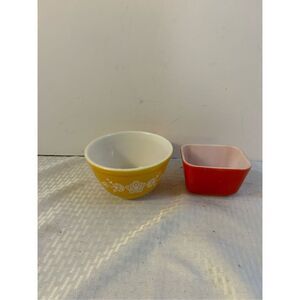Pyrex set‎ bowl and oblong dish USA #7 401 1.5pt